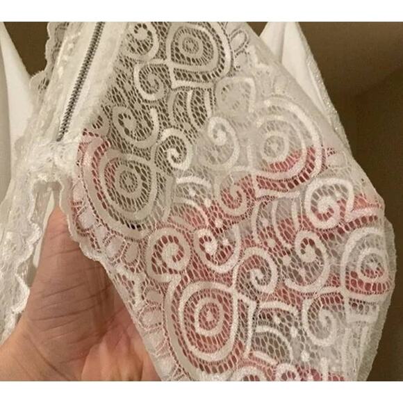 Love Nickie Lew Junior Glitter Scallop Lace Back Dress XS/Extra Small Ivory NWT - Picture 4 of 8